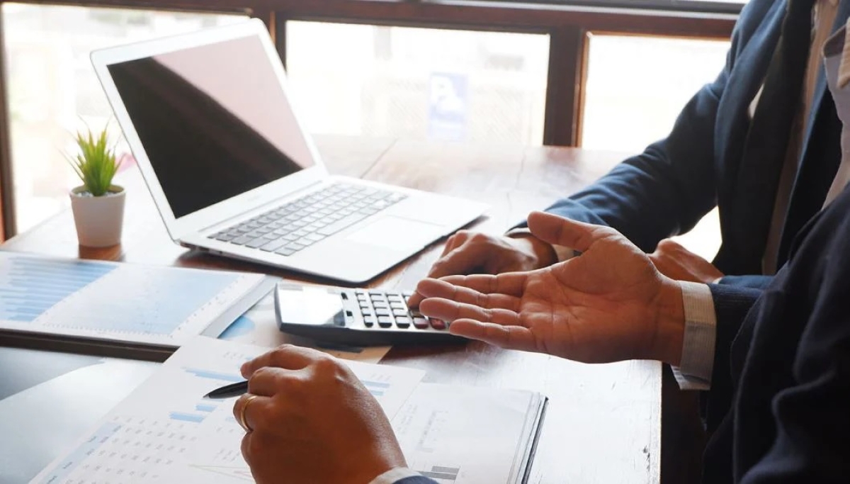 Επιχορηγήσεις μέσω ΕΣΠΑ για συγχωνεύσεις μικρών επιχειρήσεων – Τα κίνητρα του νέου νομοσχεδίου