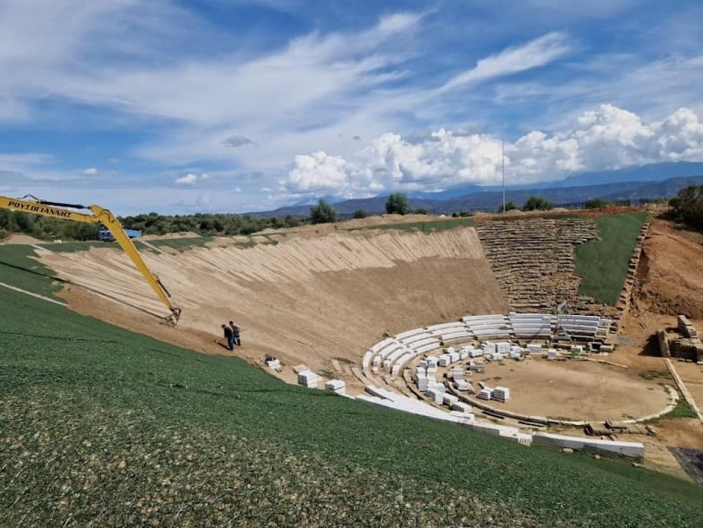 Αγρίνιο: Έρχονται νέοι χώροι για παραστάσεις στο αρχαίο θέατρο Στράτου και στον Άγιο Κωνσταντίνο
