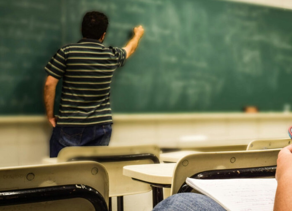 Την Δευτέρα ανακοινώνονται 9.000+ προσλήψεις αναπληρωτών στα σχολεία