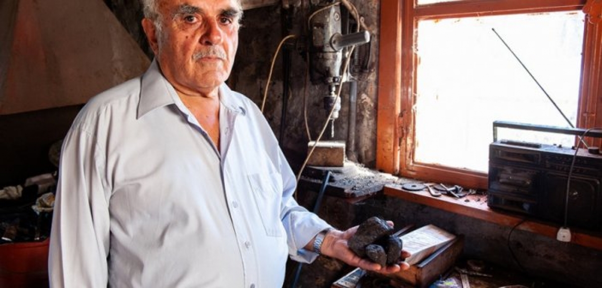 Πλάτανος Ναυπακτίας: Ο κύριος – Παρασκευάς και το εργοστασιάκι του