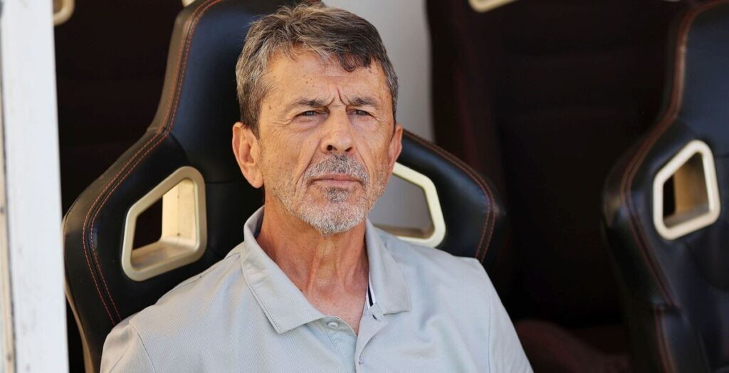 Εις το όνομα του πατρός