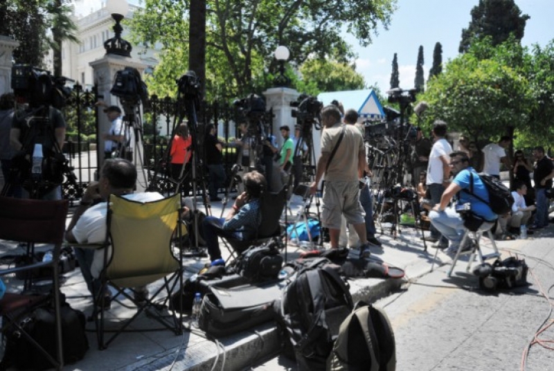 Ο εκτροχιασμός των ΜΜΕ: Πληροφόρηση ή πλύση εγκεφάλου;