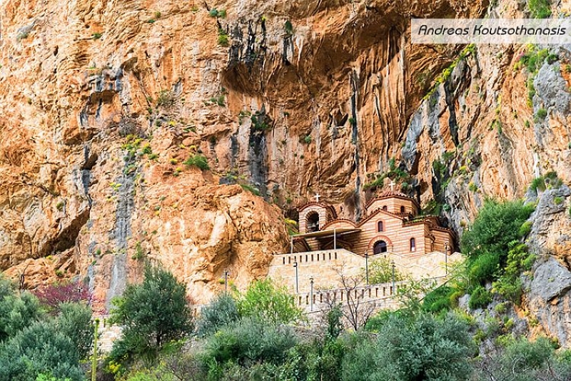 H Aγία Ελεούσα κλεισούρα από τις ομορφότερες τοποθεσίες του Νομού Αιτωλοακαρνανίας(video)