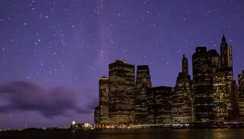 Εκπληκτικό θέαμα: Πως θα ήταν ο ουρανός τη νύχτα αν δεν υπήρχε φωτορύπανση (βίντεο)