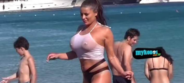 «Κάηκε» η Μύκονος από τη σέξι πυρκαγιά Lexy Stevens (βίντεο)