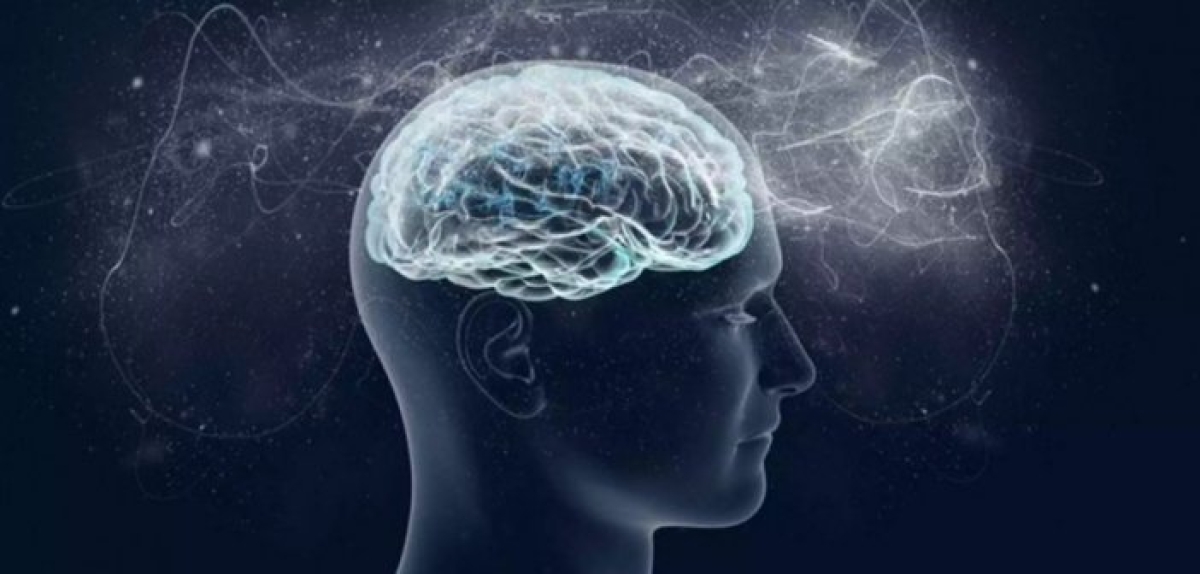 Αυξημένη πιθανότητα για άνοια για όσους βλέπουν πολλή ώρα τηλεόραση – Τι γίνεται με τη χρήση υπολογιστή