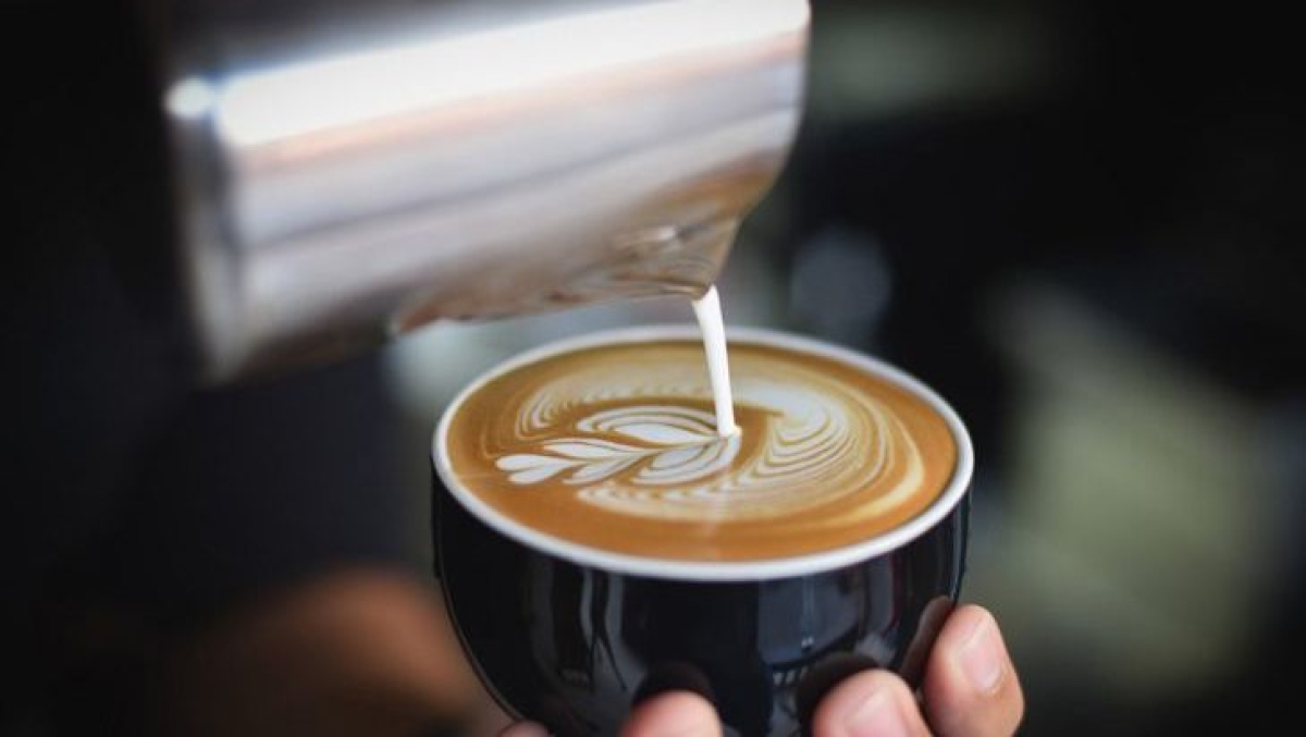 Θέση εργασίας σε cafe του Αγρινίου