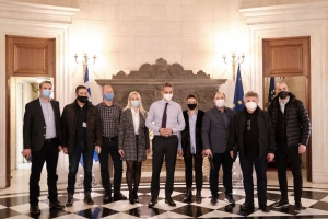 Όσα ειπώθηκαν στη συνάντηση Μητσοτάκη με επαγγελματίες της εστίασης- Τα 4 μέτρα που ανακοίνωσε