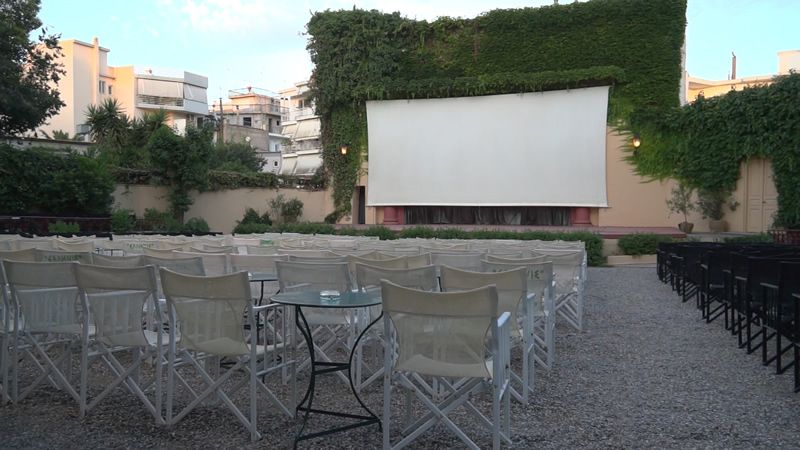 «Ο Εμποράκος» στον «Ελληνίς» (Δευ 26 - Τρι 27/6/2017)