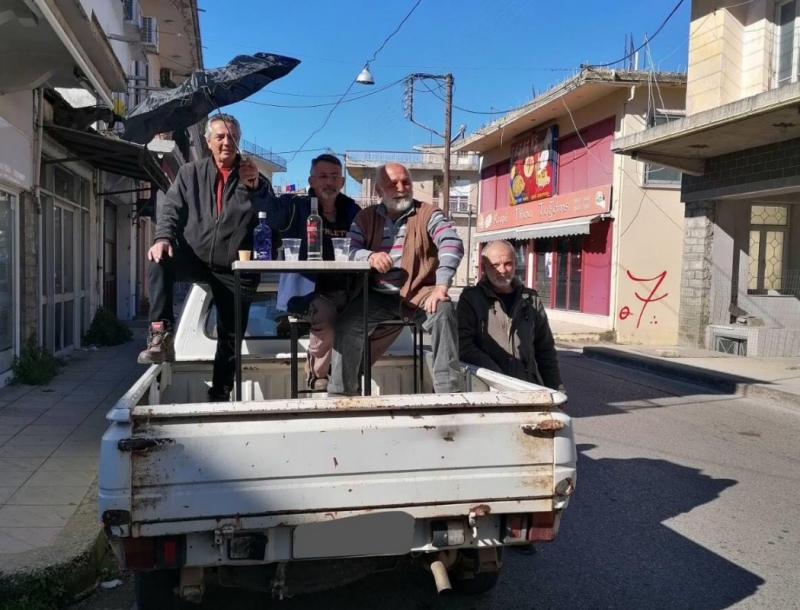 Drink away και σε καροτσα του Παναιτωλιου