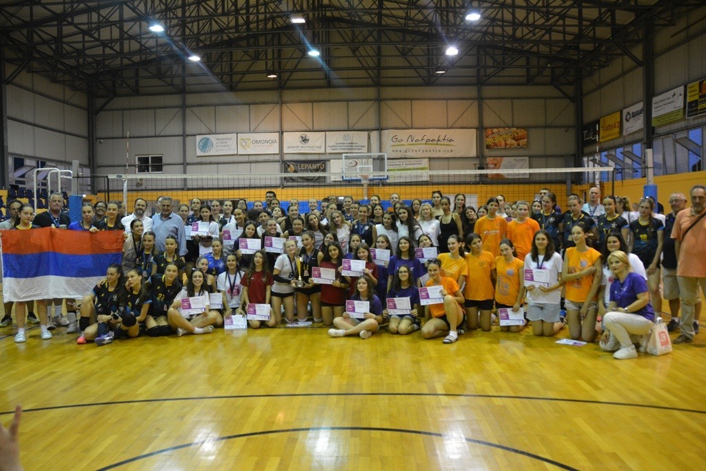 Επιτυχημένο το Διεθνές Τουρνουά Βόλεϊ Κορασίδων στη Ναύπακτο (φωτο)