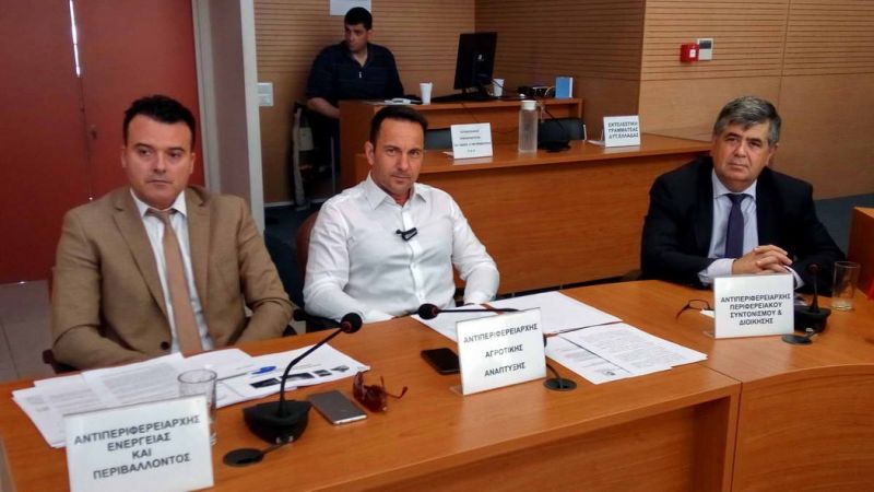 Η διάθεση των κτηνοτροφικών προϊόντων και η τιμή του γάλακτος  στο Περιφερειακό Συμβούλιο