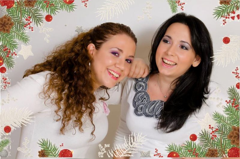 Οι αδελφές Σπανομάρκου λένε τα Κάλαντα..αλλιώς!