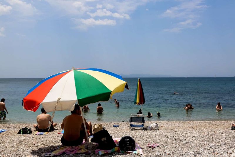 Η Bild προτείνει Ελλάδα για διακοπές το καλοκαίρι