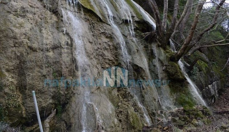 Μαγικές εικόνες από τον καταρράκτη της Γαβρολίμνης (video)