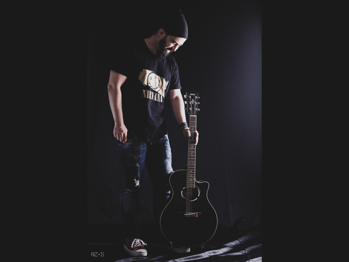 Νέο τραγούδι του Αγρινιώτη τραγουδοποιού Μπάμπη Παπαϊωάννου | "Τα όνειρα" | βίντεο