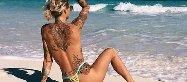 Tina Louise: Το κορίτσι που έχει ό,τι ζητάνε οι άντρες (φωτό)