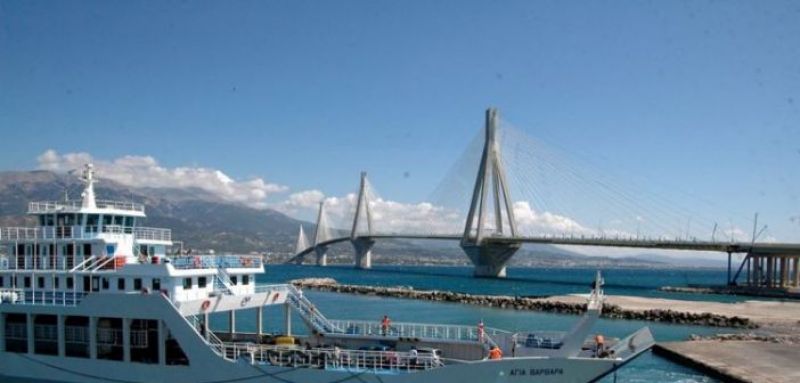 Ρίο – Αντίρριο: Συνύπαρξη του χθες και του σήμερα (φωτο)