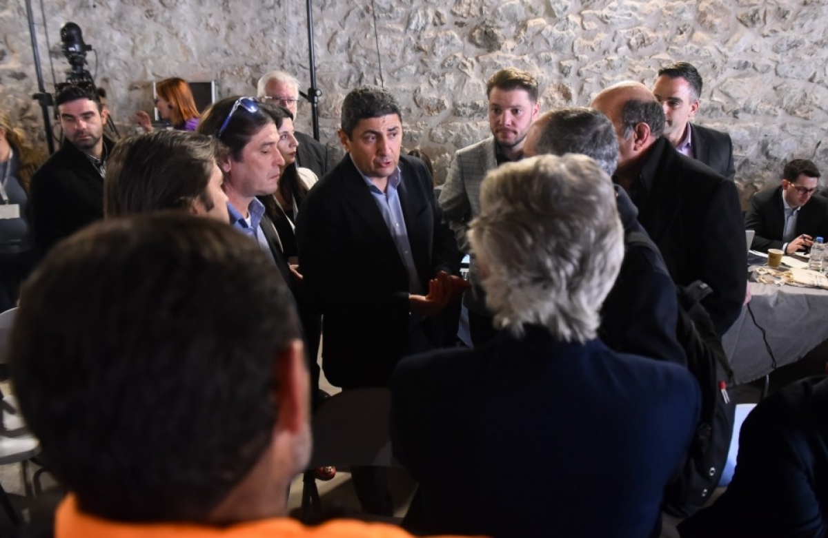 Αυγενάκης: Η παραοικονομία με το πρόσχημα της ερασιτεχνικής αλιείας τελειώνει- Προχωράμε στο Μητρώο Ερασιτεχνικής Αλιείας