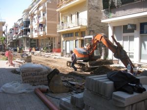 Αγρίνιο: Με γοργούς ρυθμούς προχωράνε τα έργα στην οδό Γρίβα