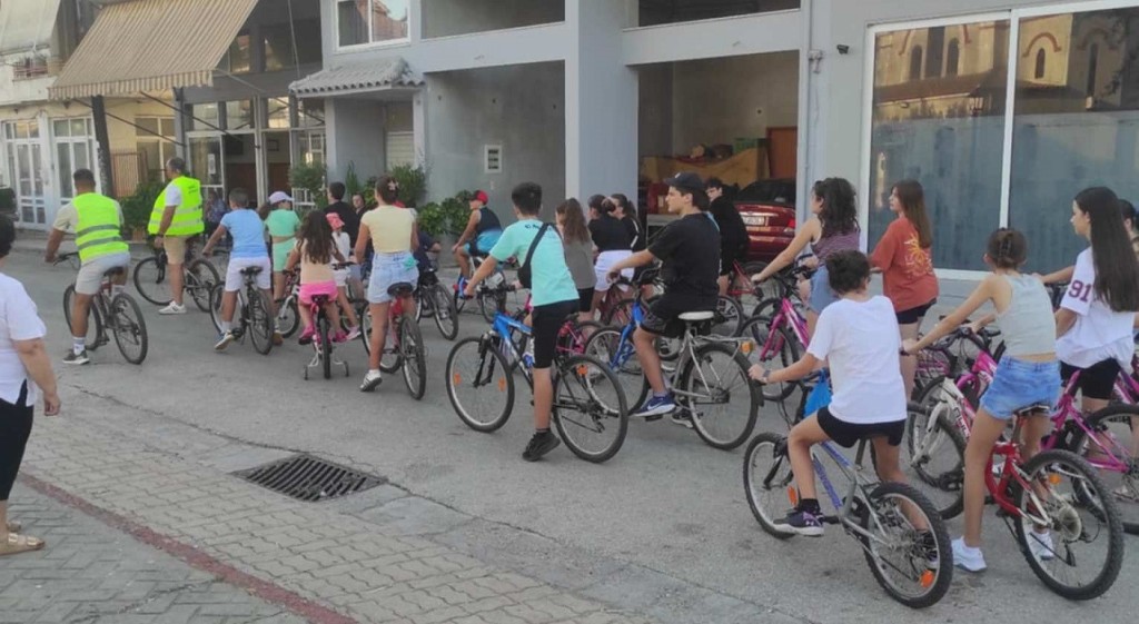 Καλύβια Αγρινίου: Μεγάλη συμμετοχή παιδιών στην ποδηλατάδα