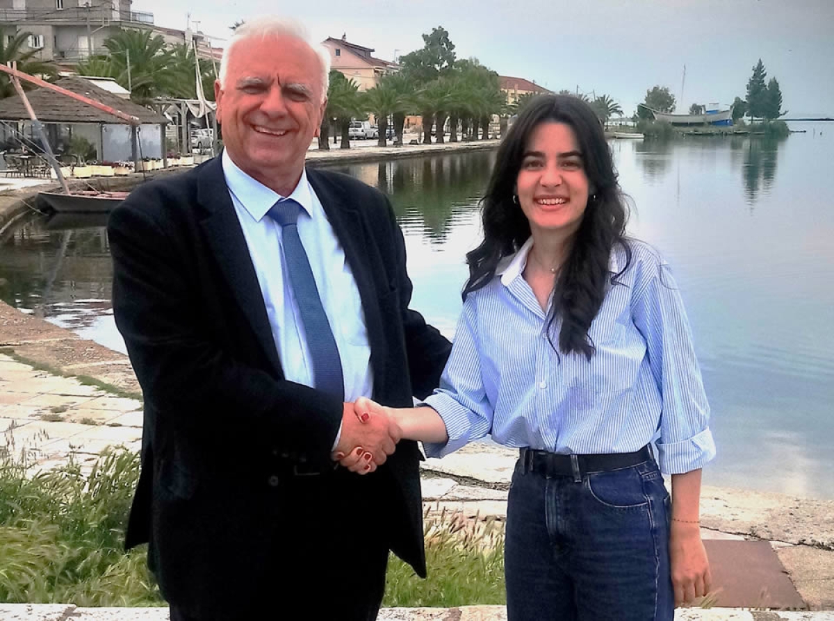 Συμπόρευση ΜΑΡΙΑΣ ΝΤΑΛΑ  με τον υποψήφιο Δήμαρχο, ΘΑΝΑΣΗ ΛΥΡΟ