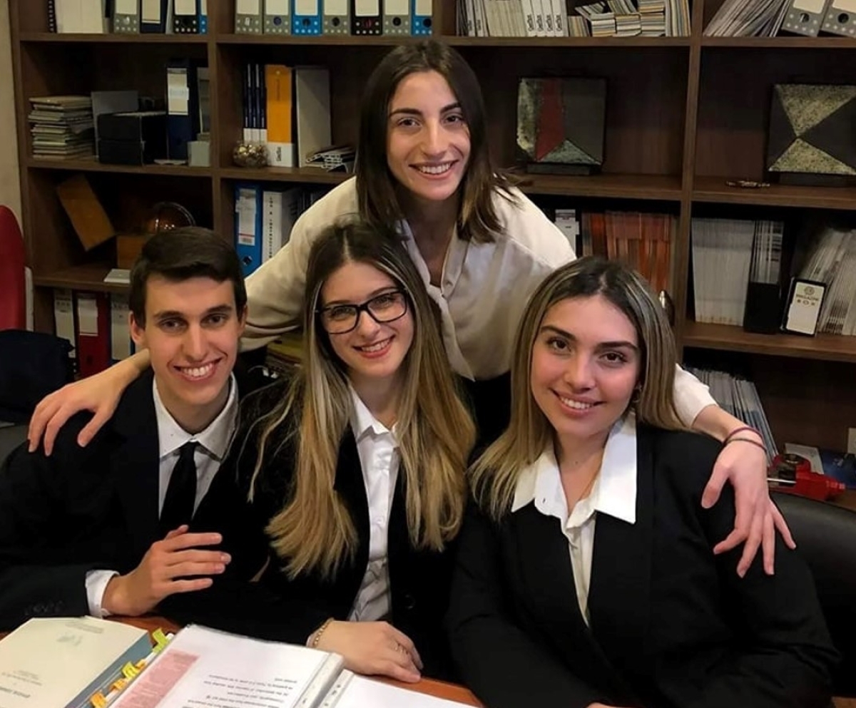 Αγρινιώτισσα φοιτήτρια στην ομάδα της Νομικής Αθηνών που διακρίθηκε σε διεθνή διαγωνισμό