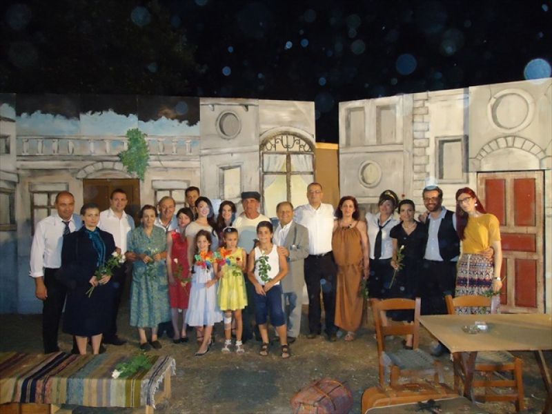 «Η αυλή των θαυμάτων»: Παράσταση από την θεατρική ομάδα του Π.Σ. Παναιτωλίου «Χρήστος Καπράλος»