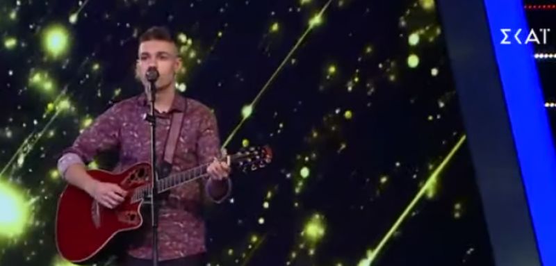 Voice: Συγκίνησε με την ερμηνεία του ο Αγρινιώτης Άρης Πολονύφης και πέρασε στην επόμενη φάση (Βίντεο)