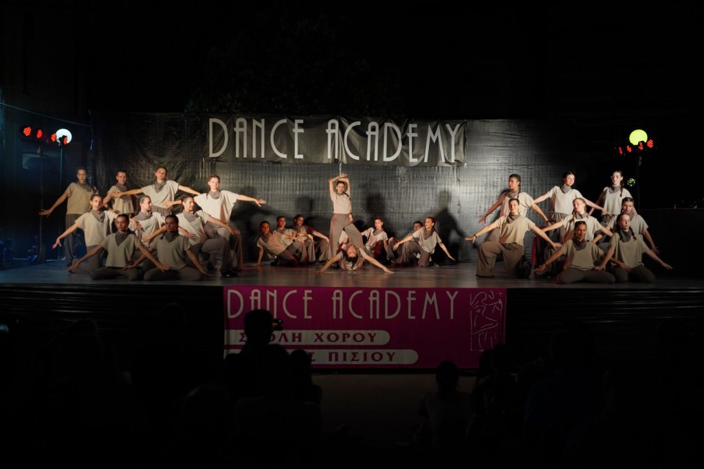 Αγρίνιο: Καλοκαιρινή Παράσταση Χορού 2024 από την σχολή χορού «DanceAcademy»