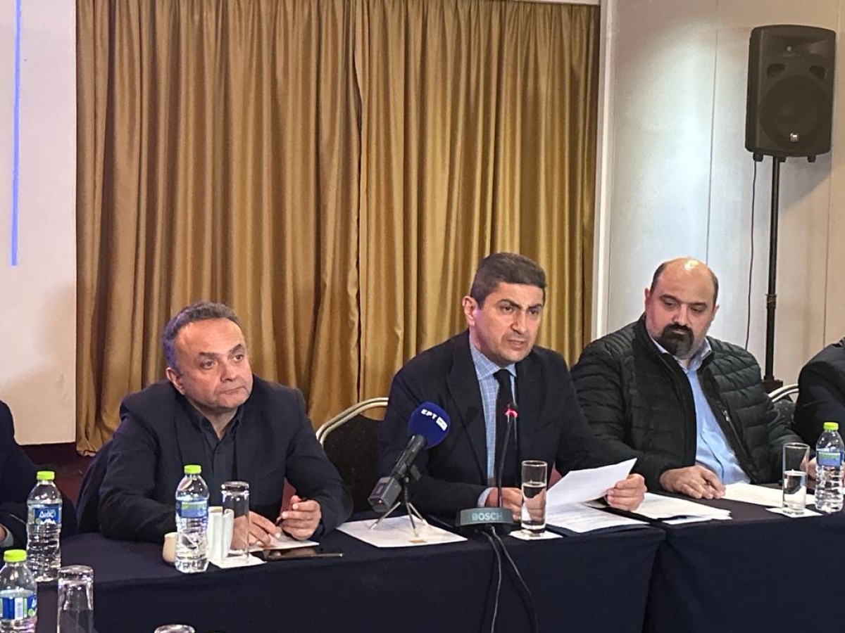 ΥπΑΑΤ, Λευτέρης Αυγενάκης: Εθνικό στοίχημα η αναγέννηση της Θεσσαλίας - Στο ζήτημα αυτό δεν χωράνε κομματικές ή προσωπικές σκοπιμότητες Εκδήλωση για τις δράσεις και παρεμβάσεις στις θάλασσες της Θεσσαλίας στο Βόλο