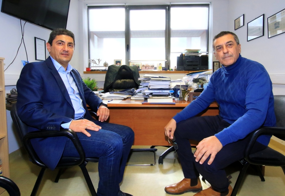 Συνάντηση ΥπΑΑΤ Λευτέρη Αυγενάκη με τον νέο Περιφερειάρχη Θεσσαλίας Δημήτρη Κουρέτα