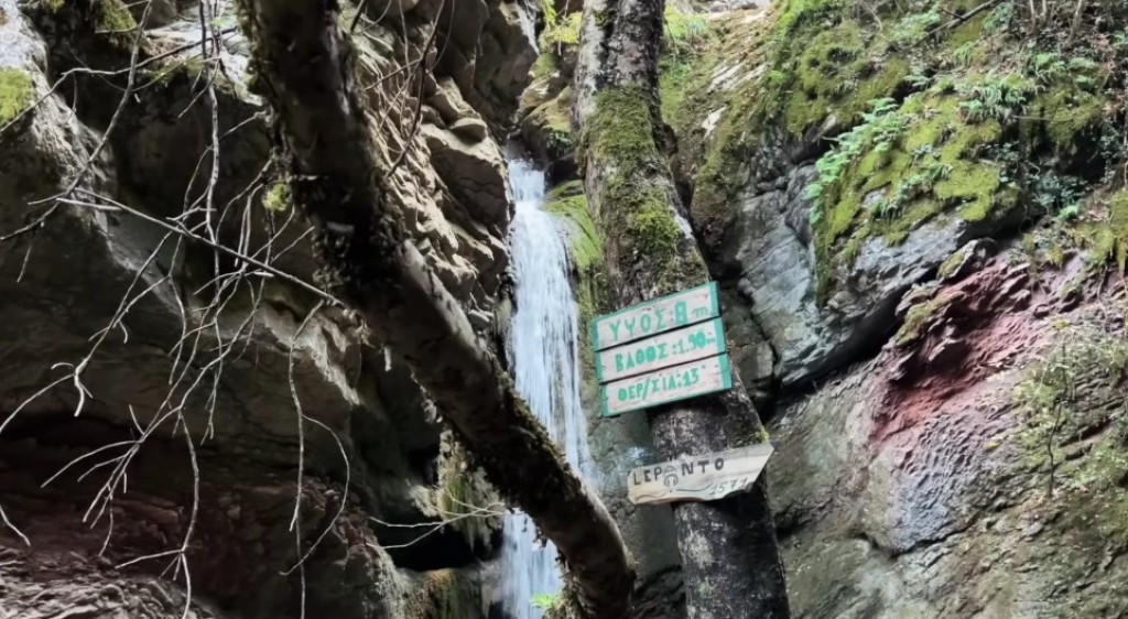 Roadtrip στην Ορεινή Ναυπακτία: Η πιο όμορφη θέα της Ελλάδας (βίντεο)