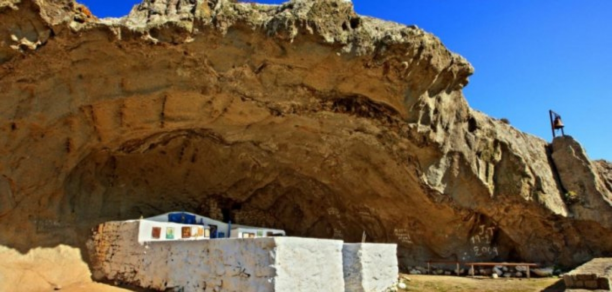 Η ελληνική εκκλησία χωρίς σκεπή που ξεχωρίζει σε ολόκληρο τον κόσμο