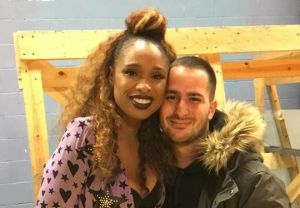 Ξανά με την Jennifer Hudson ο Γιώργος Γιγκλάς από το Παναιτώλιο Αγρινίου. Tην φορά αυτή τραγούδησαν μαζί (βίντεο)