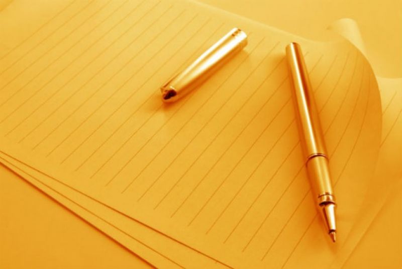 Τα κανάλια κι ένα λευκό γράμμα, λευκό σαν ψηφοδέλτιο