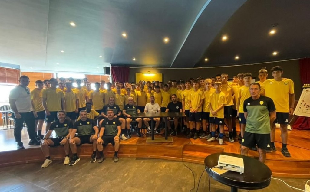 Παναιτωλικός: Με τα παιδιά των υποδομών ο Χάρης Μαυρίας
