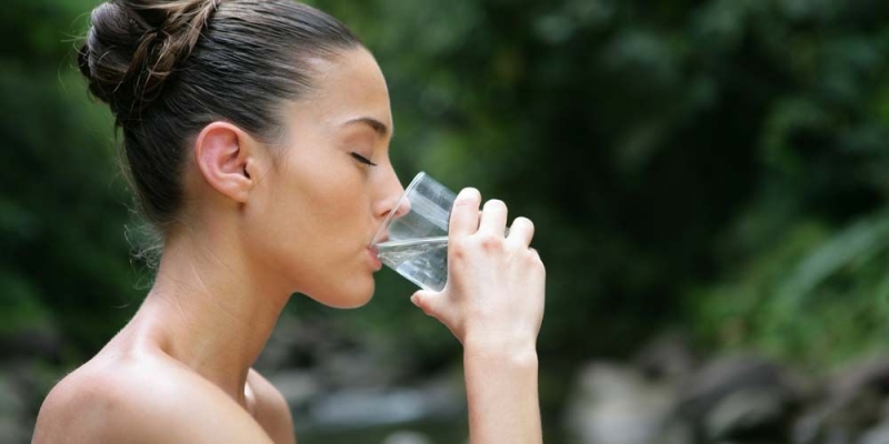 Νερό: Όσα πρέπει να γνωρίζετε για την Διατροφική του Αξία! [ΟΔΗΓΟΣ]