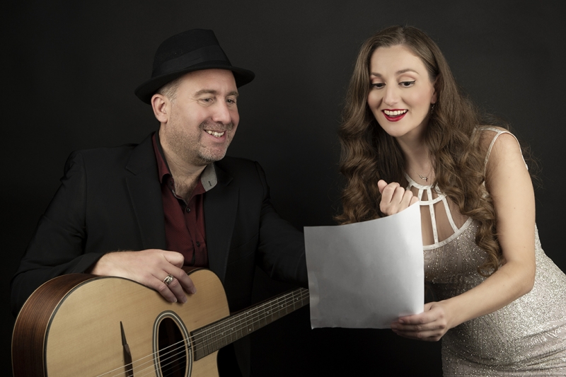 Κακαλιάντη Χριστίνα | &#039;Eνα χαμόγελο | Στίχοι - Μουσική: Δημήτρης Τσιβούλας