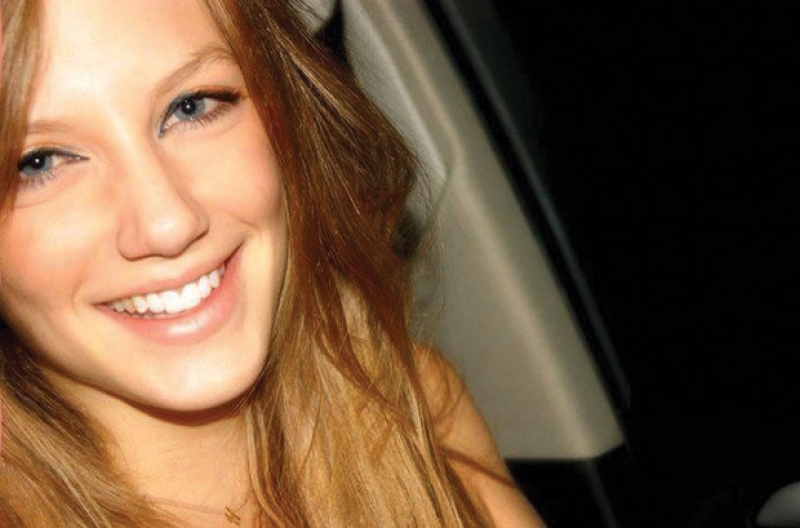 Χρυσάνθη Καπέλη: Η 24χρονη οικονομολόγος που έγινε κτηνοτρόφος