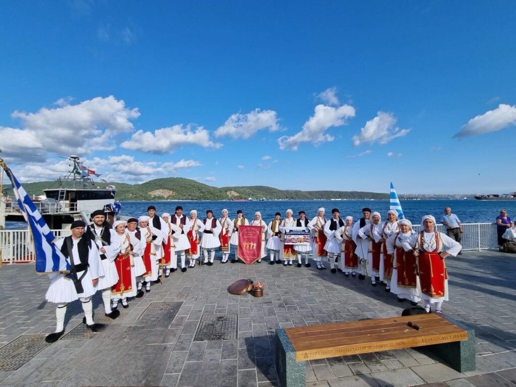 Σε διεθνές Φεστιβάλ στην Κωνσταντινούπολη ο Χορευτικός Λαογραφικός Σύλλογος Κάτω Μακρυνούς!