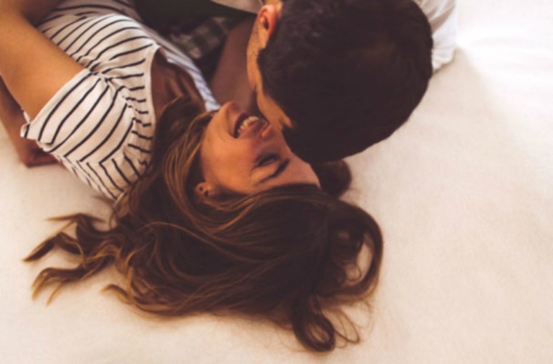 «Συναισθηματική απιστία»: Τα σημάδια που δείχνουν ότι την κάνεις