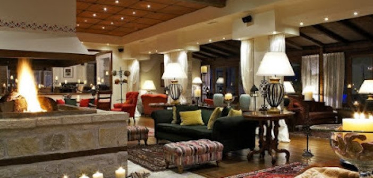 To ξενοδοχείο Country club hotel &amp; suites αναζητά συνεργάτες