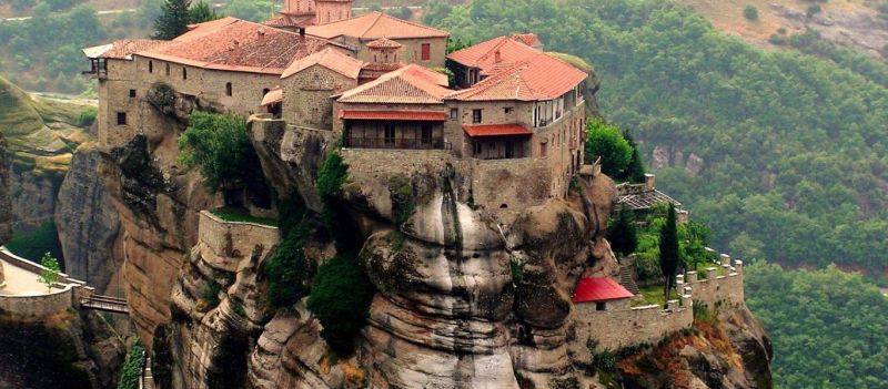 Μετέωρα: Μαγεία στην κορυφή των βράχων (φωτό)