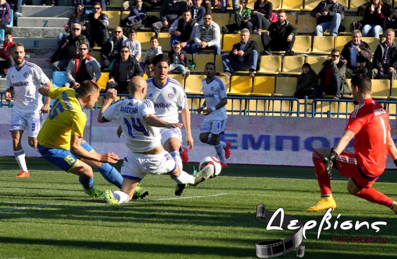 Η Καλλονή ευχαρίστησε τους αγρότες που δεν την εμπόδισαν να έρθει Αγρίνιο!