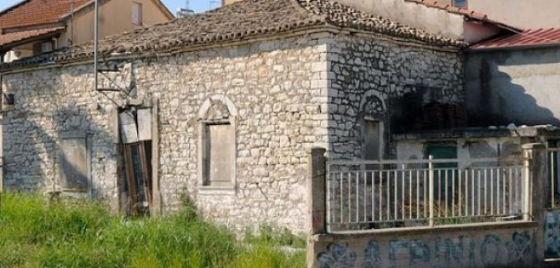 Το σπίτι της Βάσως Κατράκη στο Αιτωλικό – H κορυφαία χαράκτρια πέθανε σαν σήμερα το 1988