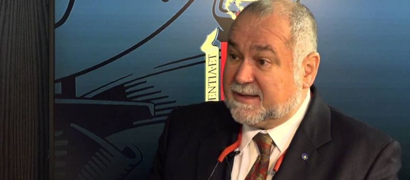 Πρώην αξιωματούχος CIA: «Απάτη αλλά ευεργετικός ο Covid-19 για την οικονομία των ΗΠΑ» (βίντεο)