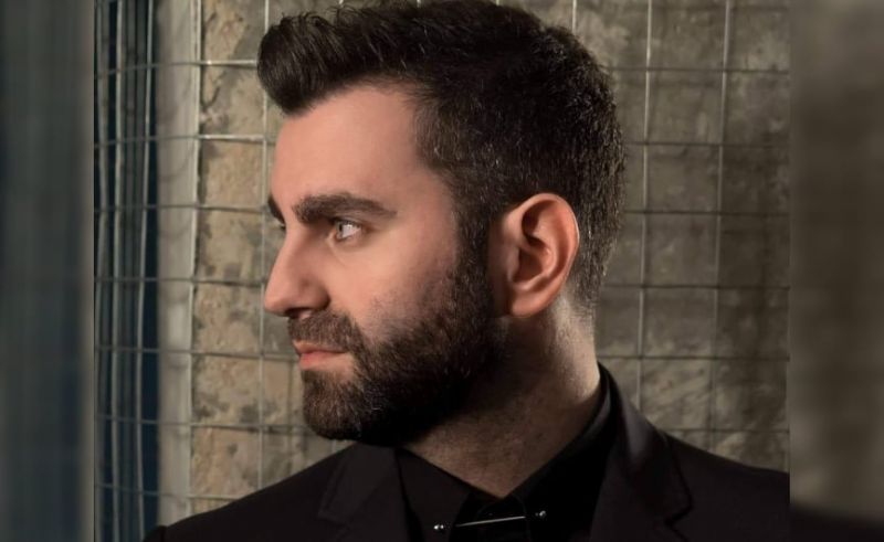 «Θέλω να είσαι εδώ»: Κυκλοφόρησε το νέο τραγούδι του Πάνου Αρχοντή