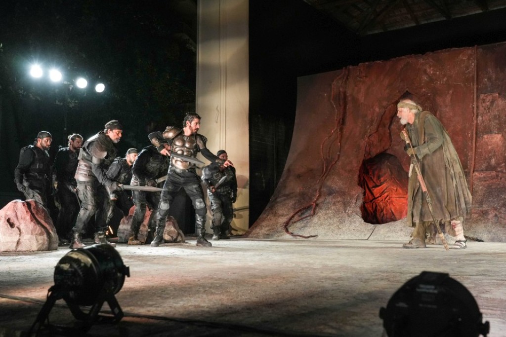 ΦΙΛΟΚΤΗΤΗΣ του Σοφοκλή.  Μια μοναδική βραδιά στο Κηποθέατρο Αγρινίου