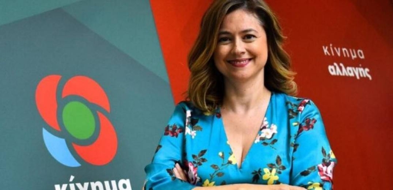 Η Ναυπάκτια Ζέφη Δημαδάμα εξηγεί γιατί θα παίξει στο θέατρο τον… εαυτό της